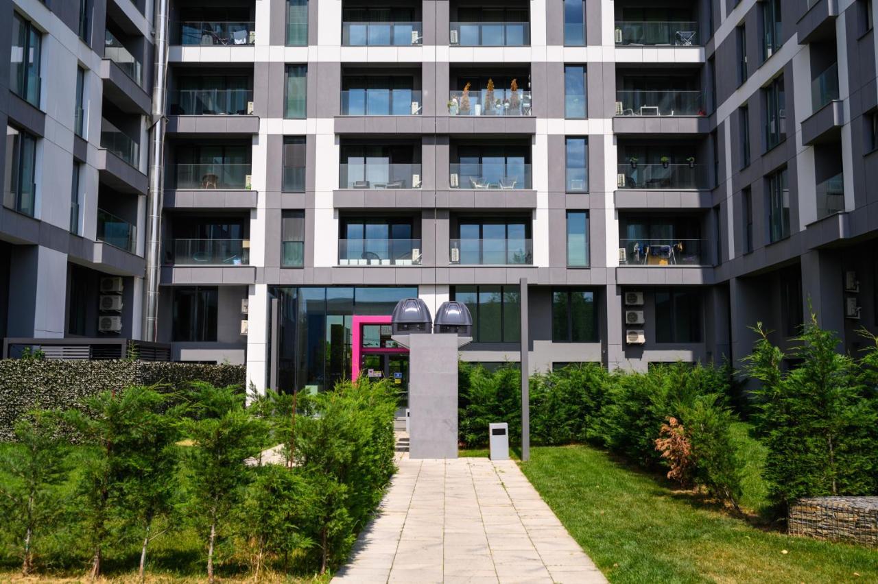 North Twin Lägenhet Bukarest Exteriör bild